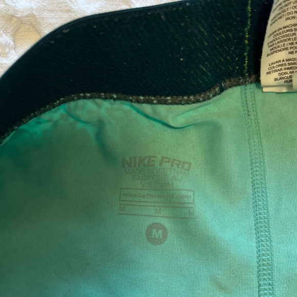 Nike Pro Blue Capri Leggings - Picture 4 of 8